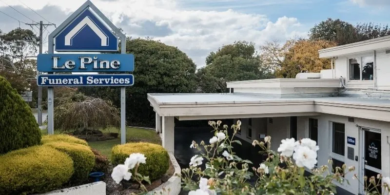 Dignified traditional and modern funeral services